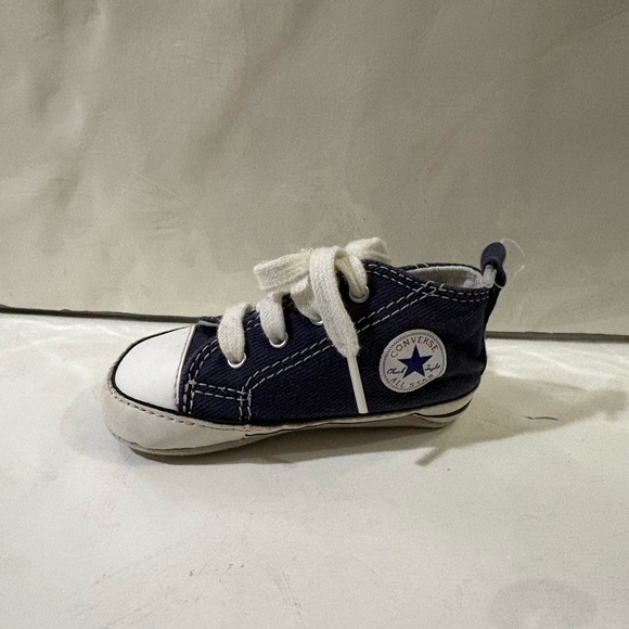 Baby chuck Taylor  Navy and White Sneakers bay size 3 - Picture 6 of 10